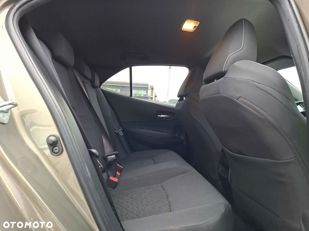 Toyota Corolla 1.8 Hybrid Comfort - 13