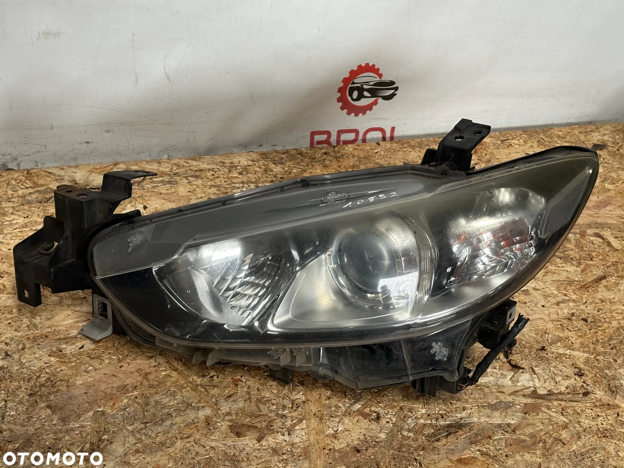REFLEKTOR LEWY PRAWY LAMPA SOCZEWKA MAZDA 6 GJ 12-  UK - 4