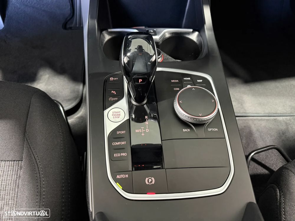 BMW 116 d Advantage Auto - 32