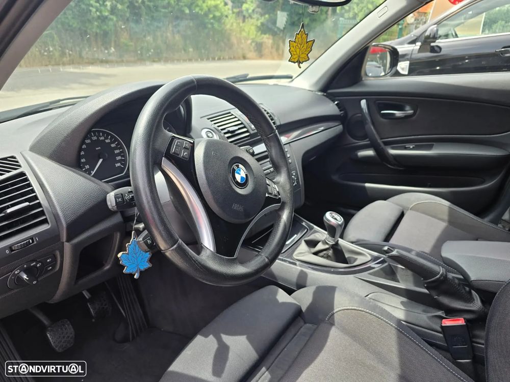 BMW 116 d Line Sport - 12