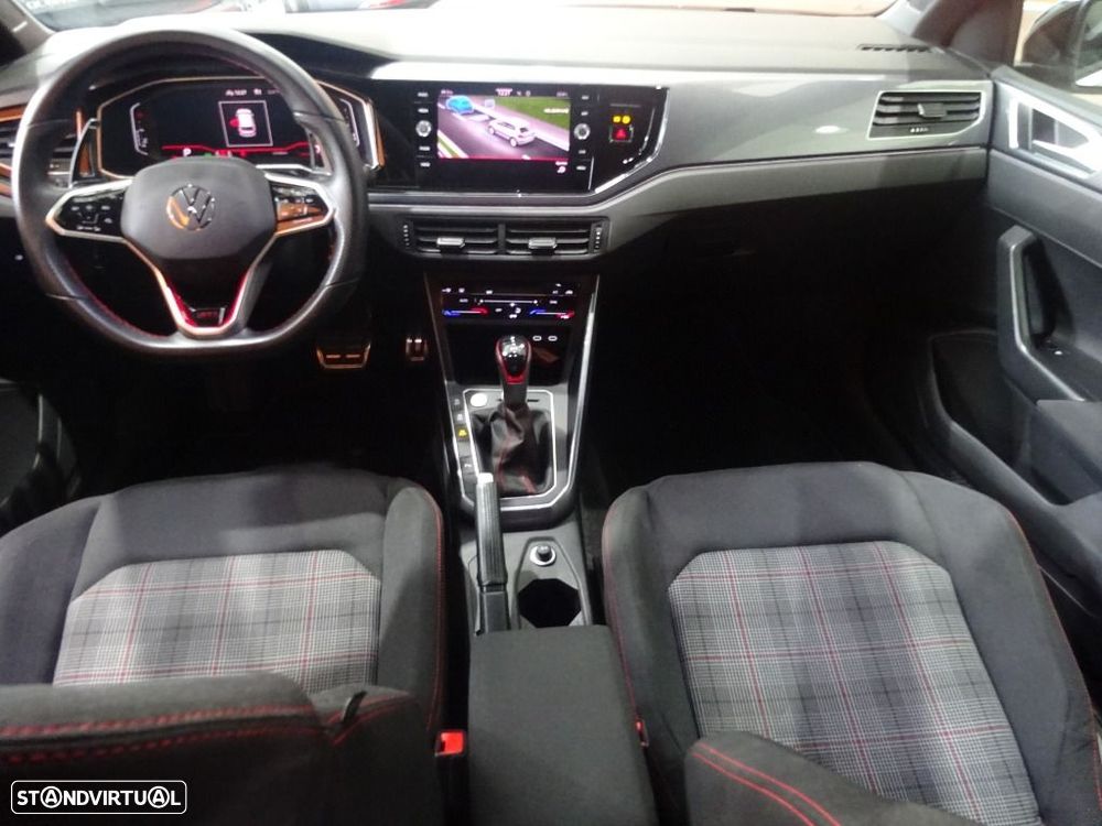 VW Polo 2.0 TSI GTI DSG - 22
