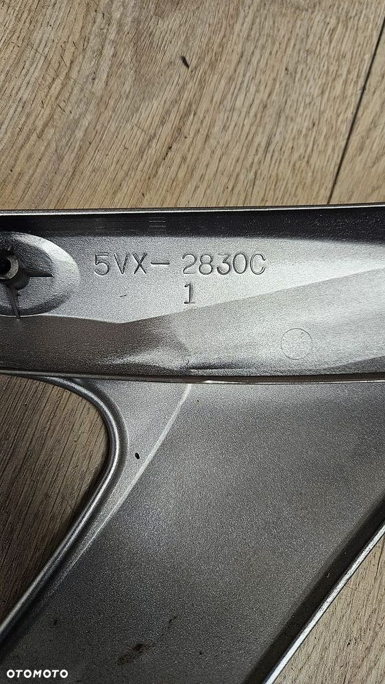 Owiewka boczna wypełnienie bumerang Yamaha FZ6 Fazer 04-07  5VX-2830C - 8