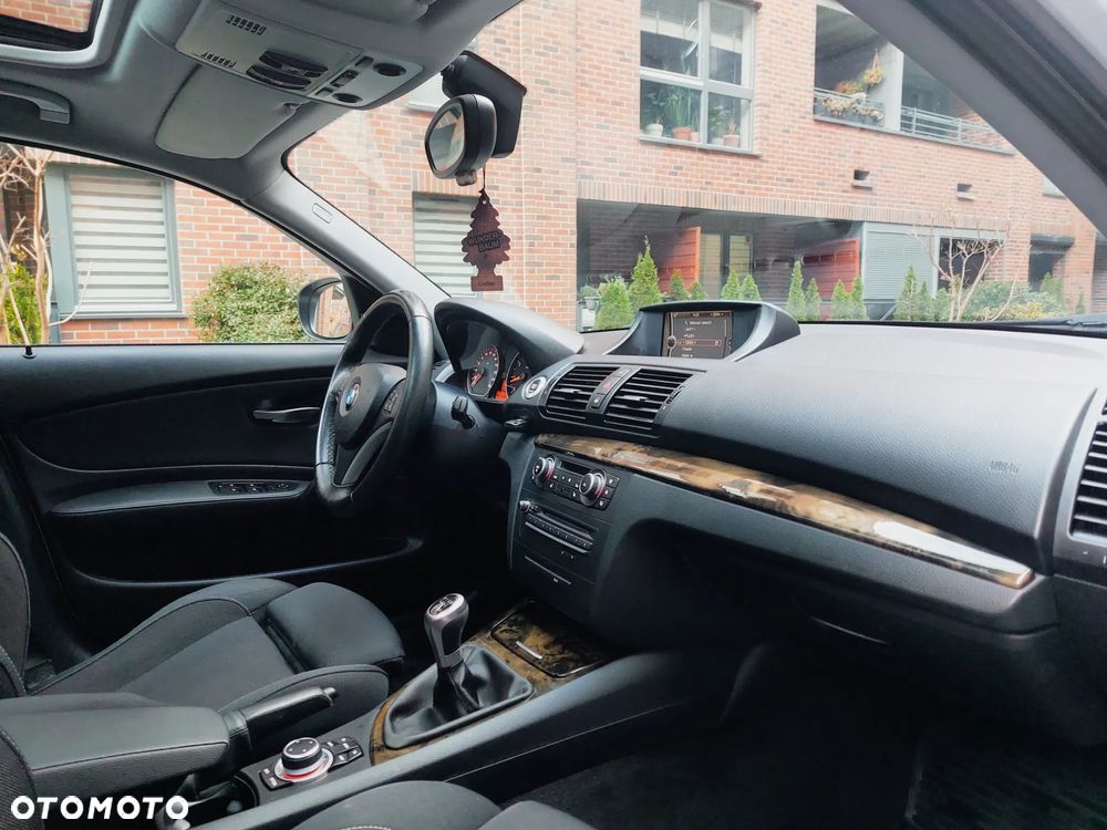 BMW Seria 1 116i Edition Sport - 14