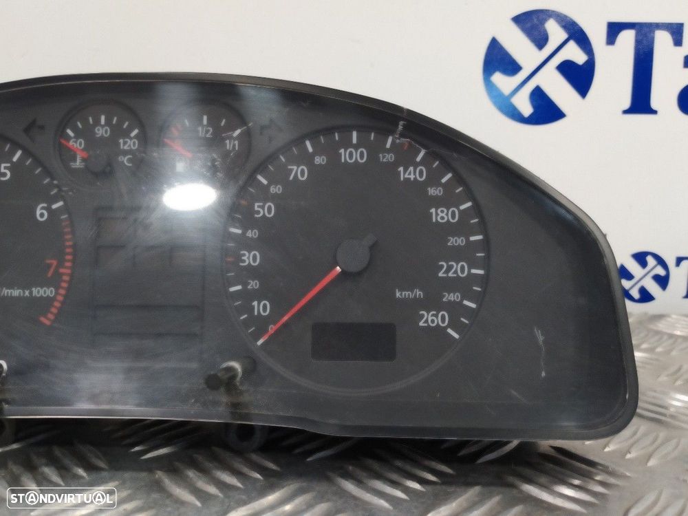 QUADRANTE AUDI A4 1999 - 10