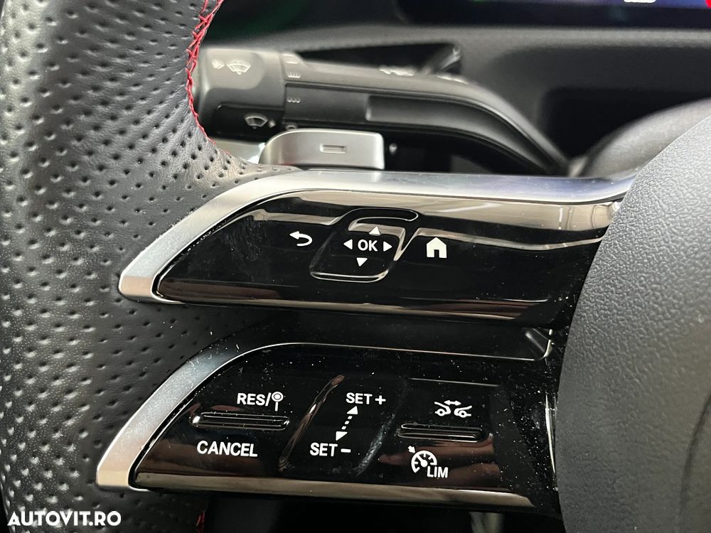 Mercedes-Benz CLA 180 - 16