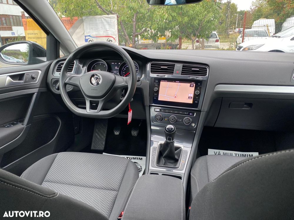 Volkswagen Golf 1.6 TDI (BlueMotion Technology) Trendline - 6