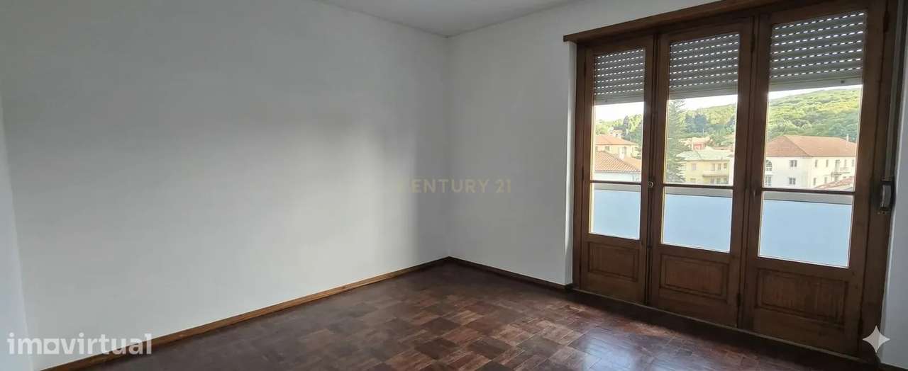 T4 transformado em T3 | Luminosidade, conforto e localização privilegi - Grande imagem: 5/9
