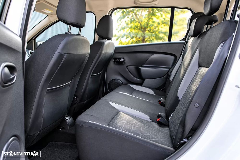 Dacia Sandero 0.9 TCe Stepway - 23