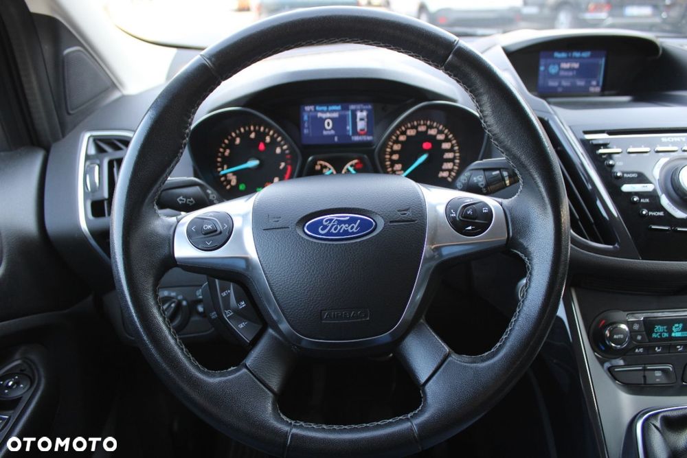 Ford Kuga - 34