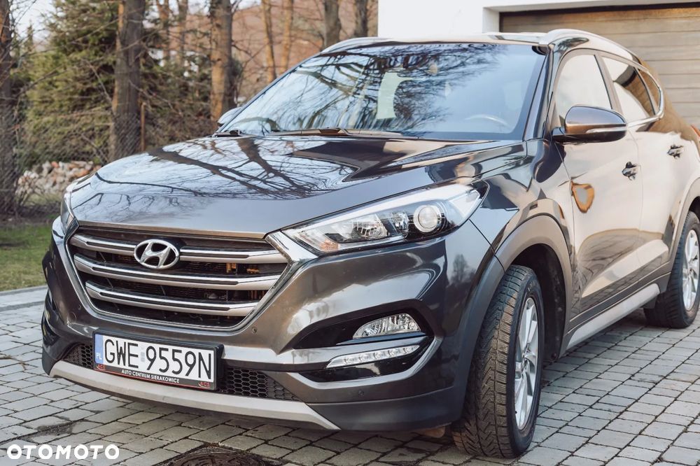 Hyundai Tucson blue 1.7 CRDi 2WD Advantage - 9