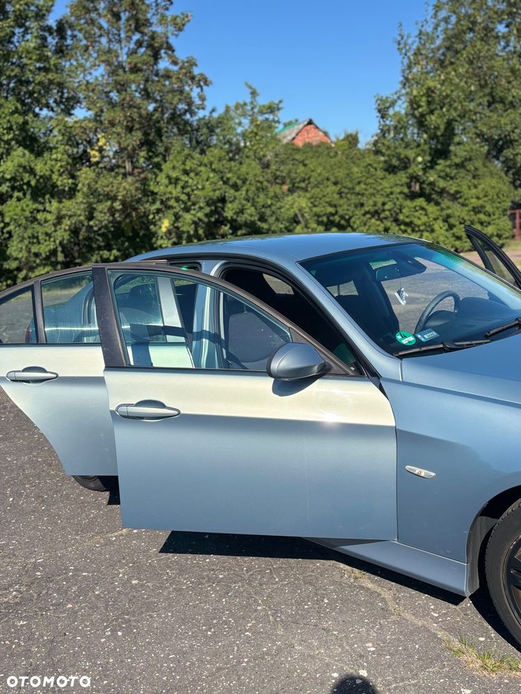 BMW Seria 3 320d - 13