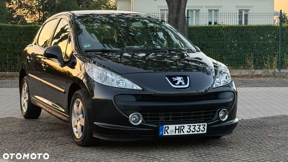 Peugeot 207 75 Urban Move - 27