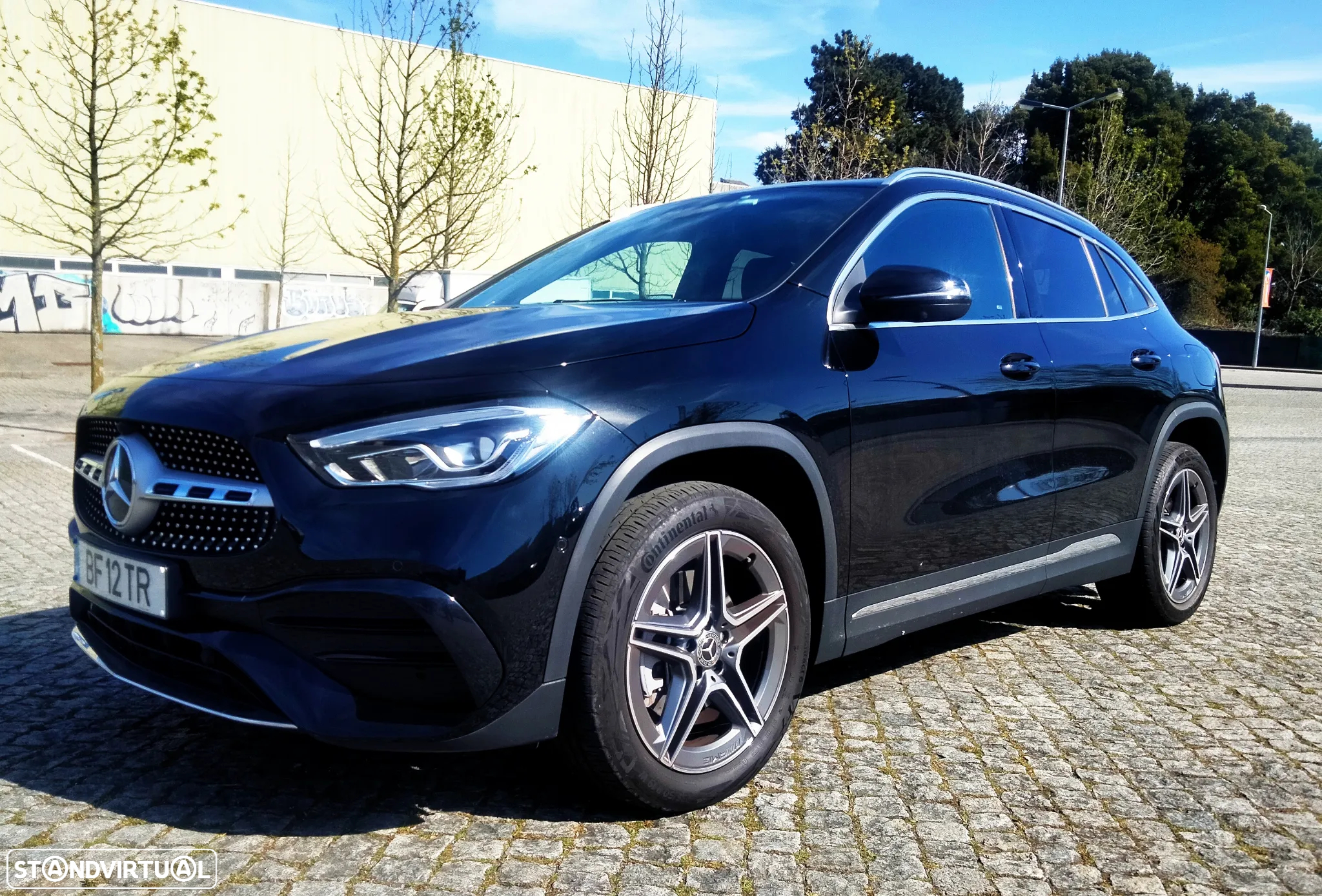 Mercedes-Benz GLA 250 e AMG Line - 3