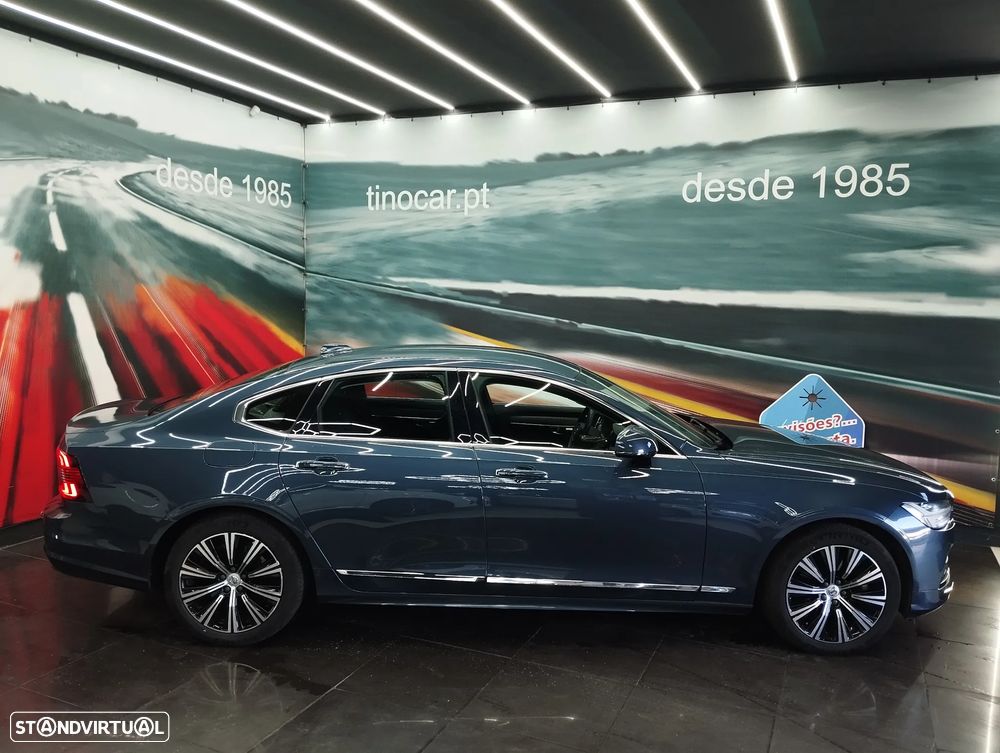 Volvo S90 2.0 B5 Inscription AWD Geartronic - 4