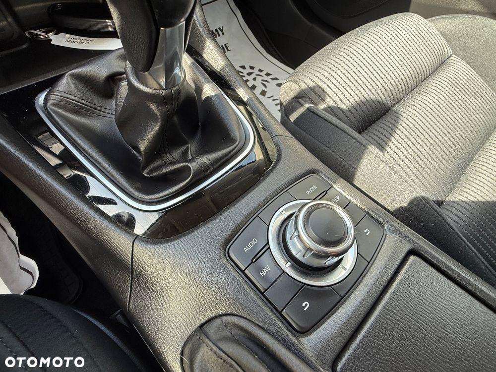 Mazda 6 2.2 Kombi SKYACTIV-D Business-Line - 23