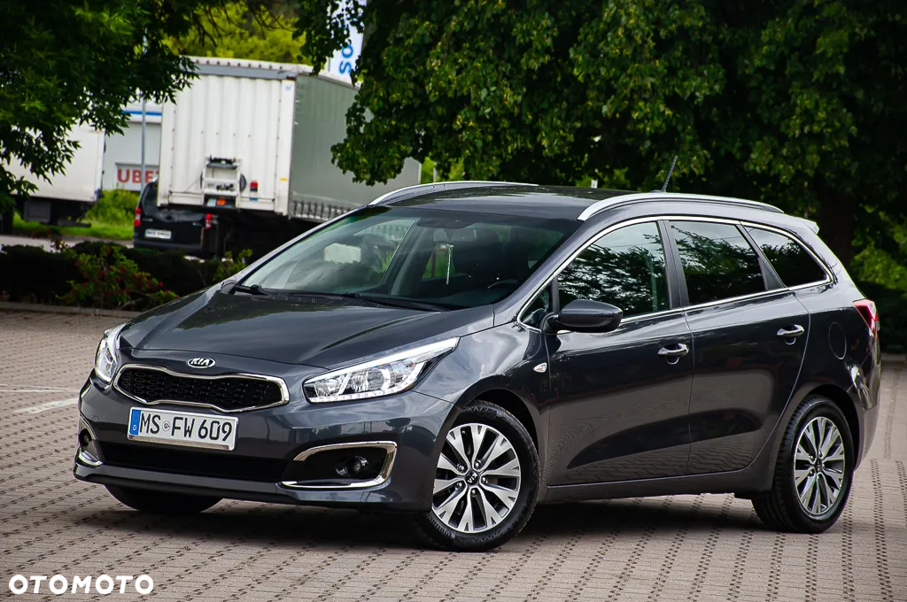 Kia Ceed 1.6 CRDi Platinum Edition - 8