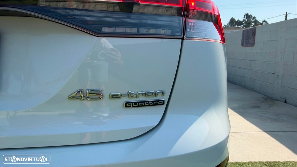 Audi Q4 e-tron 45 quattro 82 kWH - 13