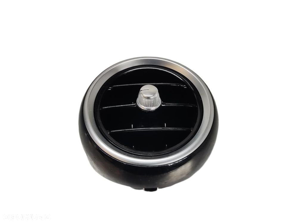 MERCEDES C KLASA W205 KRATKA NAWIEWU A2058301200