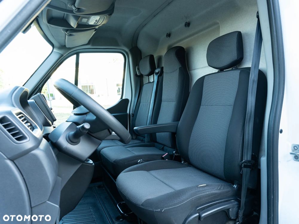 Renault Master - 16