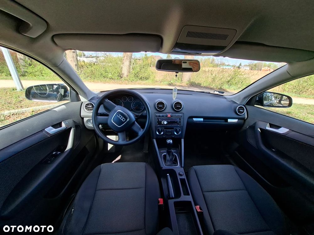 Audi A3 Sportback 1.9 TDI Ambiente - 7