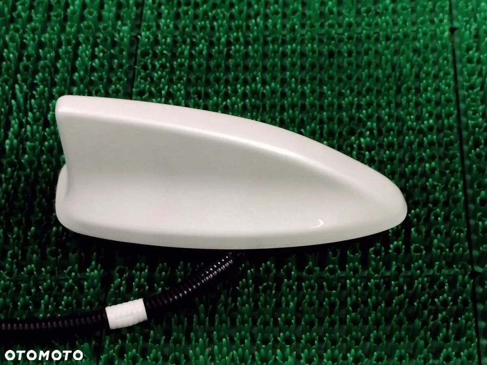 HONDA CR-V od 2023r Antena Dachowa Rekinek - 1