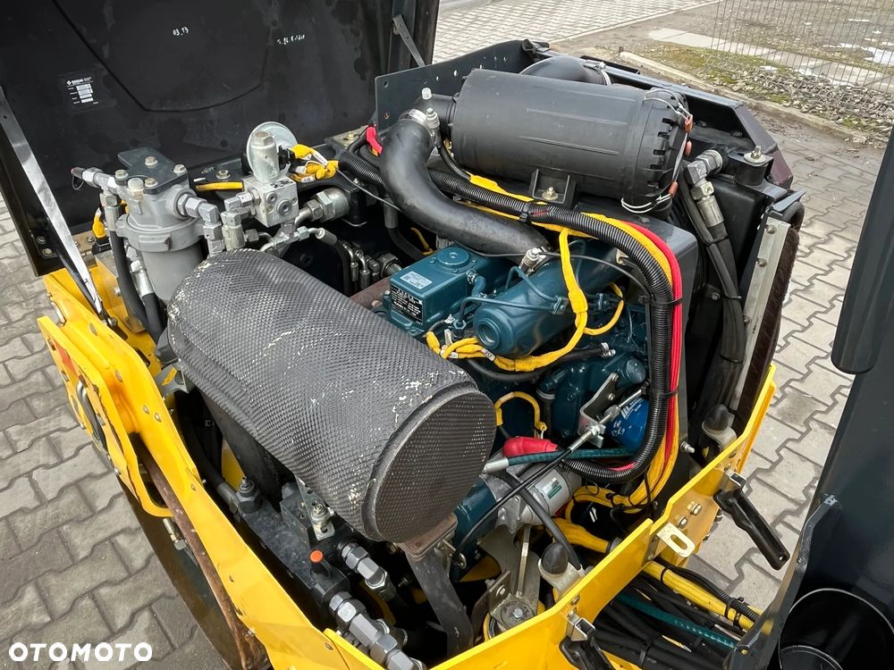Bomag BW 100 AD-5 - 15