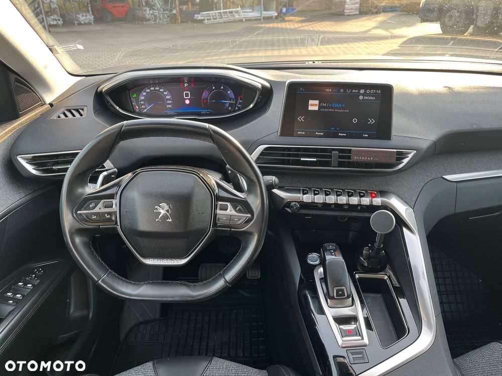 Peugeot 3008 BlueHDi 130 Stop & Start EAT8 Allure - 11