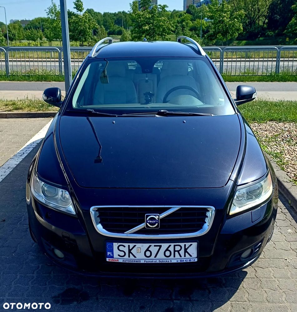 Volvo V50 - 1