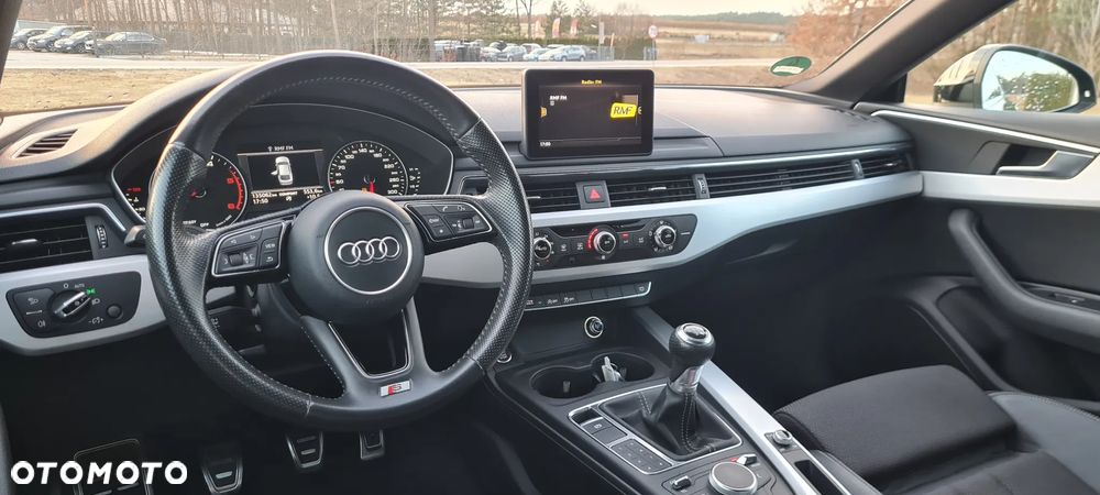 Audi A5 Limousine - 22