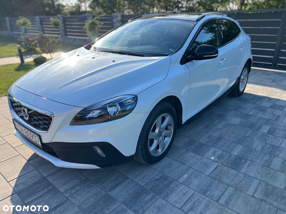 Volvo V40 D2 Drive-E Momentum - 9