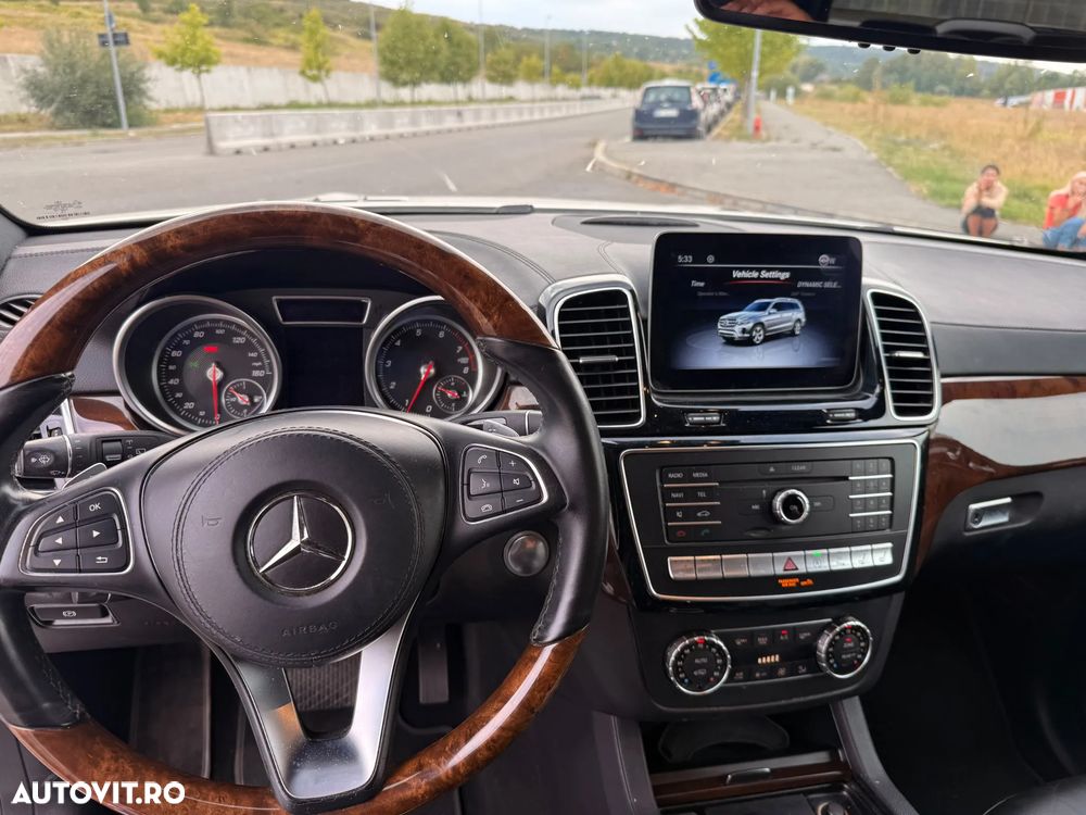 Mercedes-Benz GLS 450 4MATIC 9G-TRONIC - 11