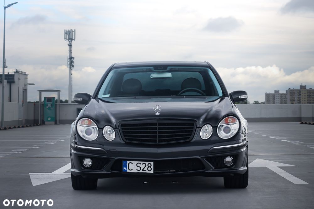 Mercedes-Benz Klasa E 500 Avantgarde Sport Edition - 20