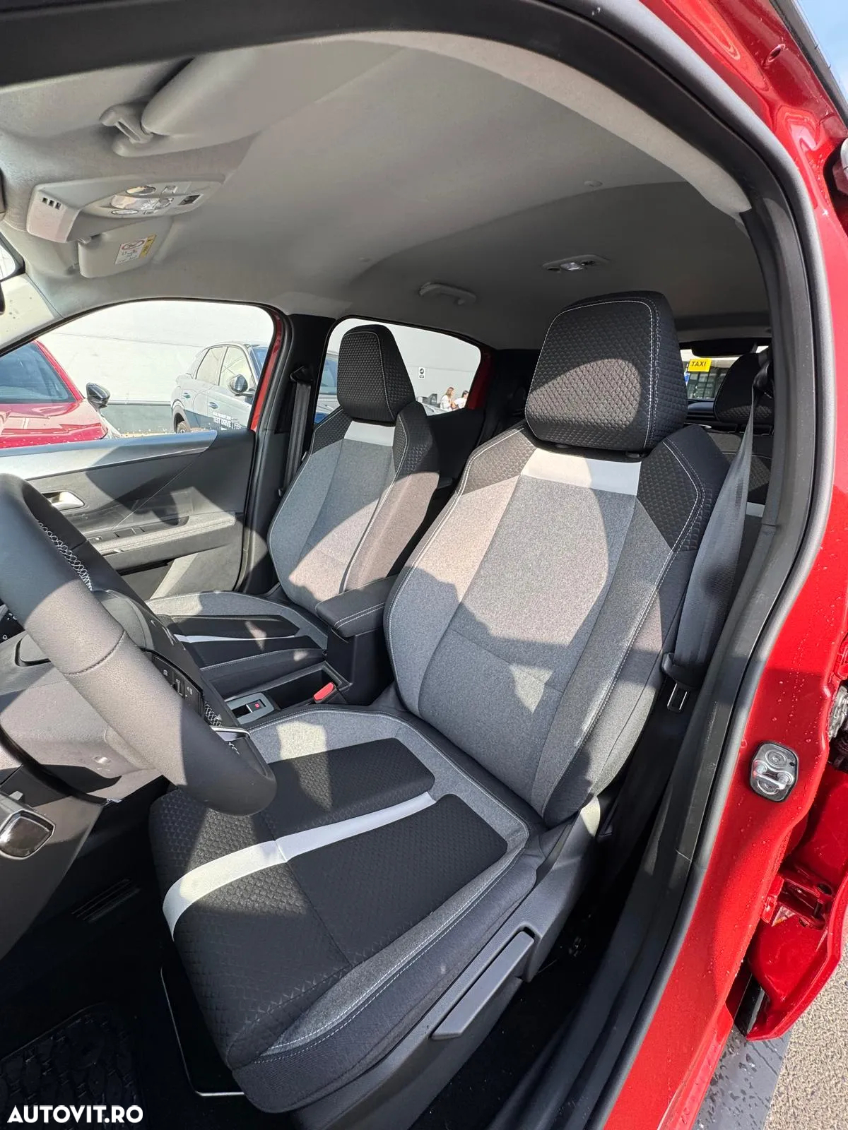Opel Frontera 1.2 Turbo MHEV Edition - 10
