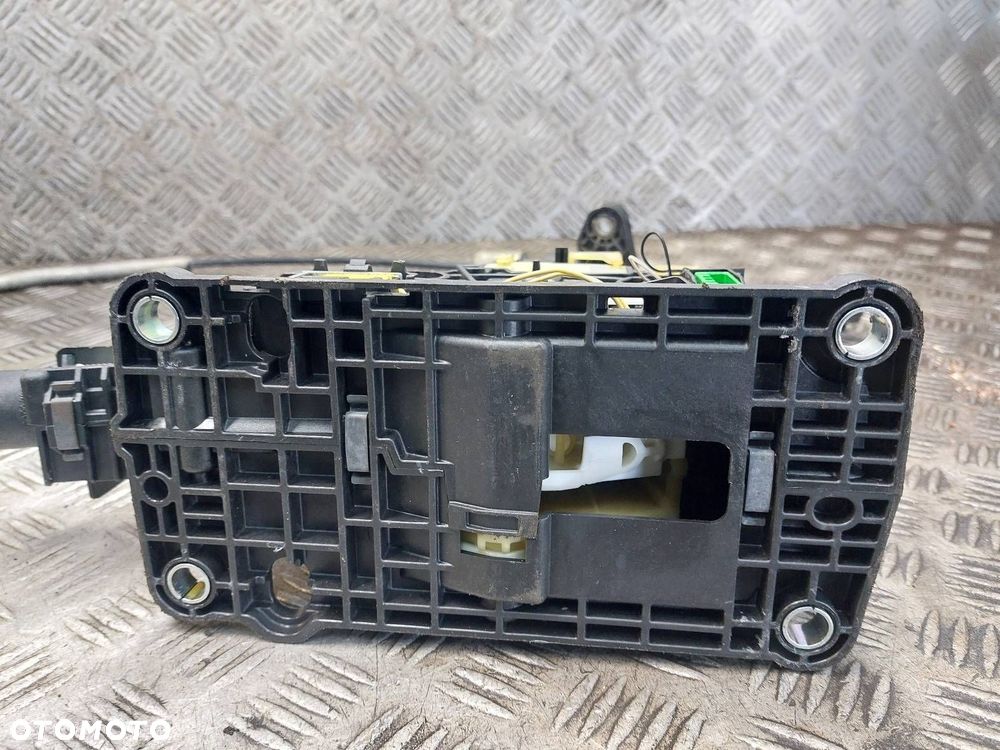 LEWAREK ZMIANY BIEGÓW AUTOMAT LINKA VOLVO V70 III 2.0 T5 31367921 31367929 - 4