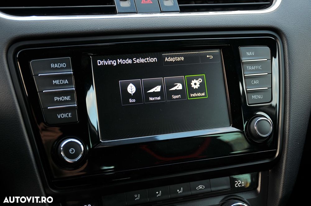 Skoda Octavia 2.0 TDI (Green tec) DSG RS - 18