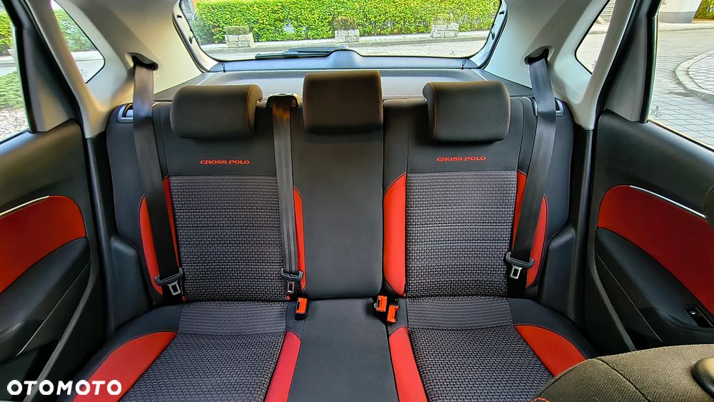 Volkswagen Polo Cross - 11