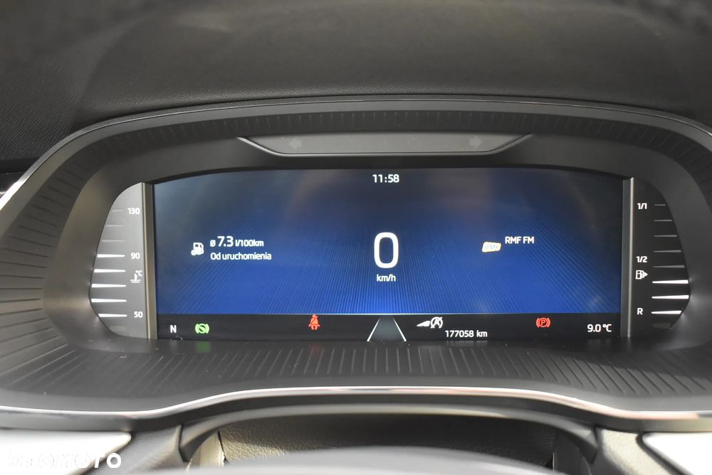 Skoda Octavia 1.5 TSI e-TEC DSG Sportline - 23