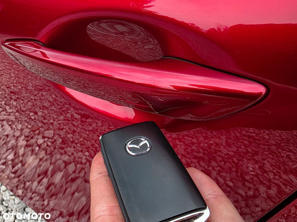 Mazda 3 SKYACTIV-G 2.0 M-Hybrid SELECTION - 17
