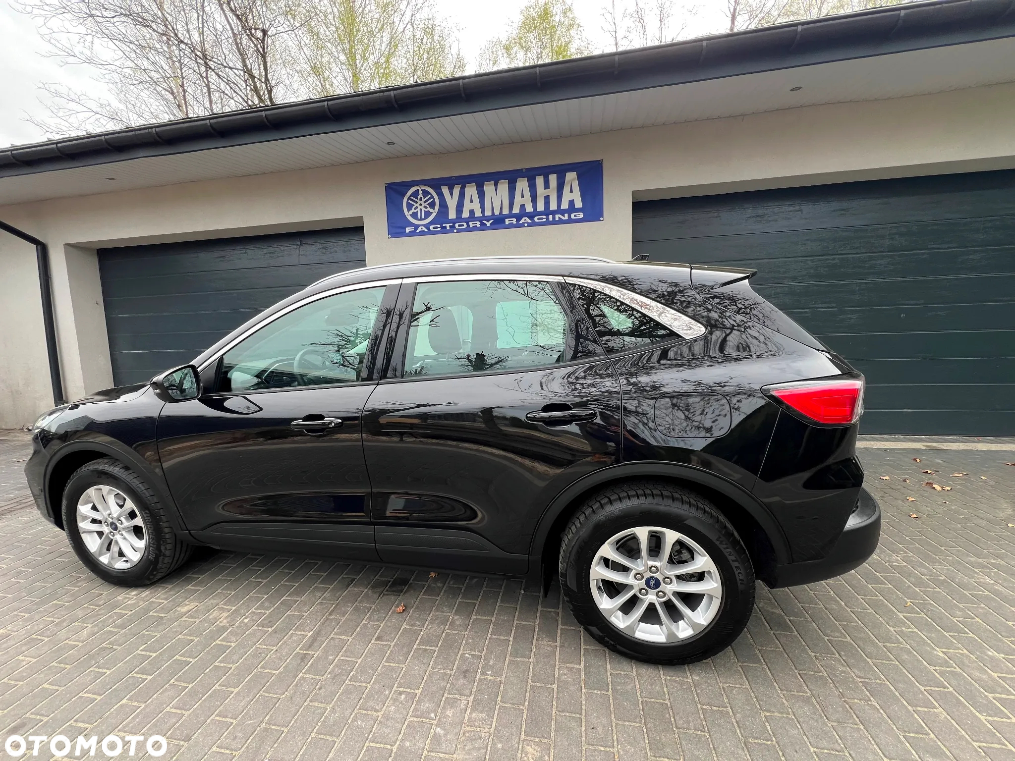 Ford Kuga 1.5 EcoBoost FWD Titanium - 4