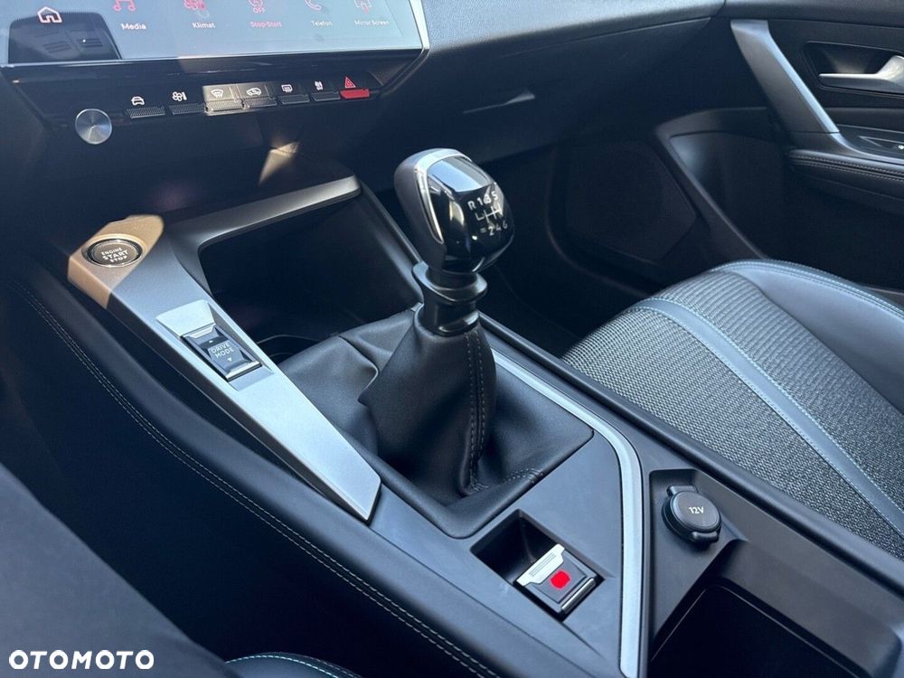 Peugeot 308 1.2 PureTech GPF Allure Pack S&S - 26