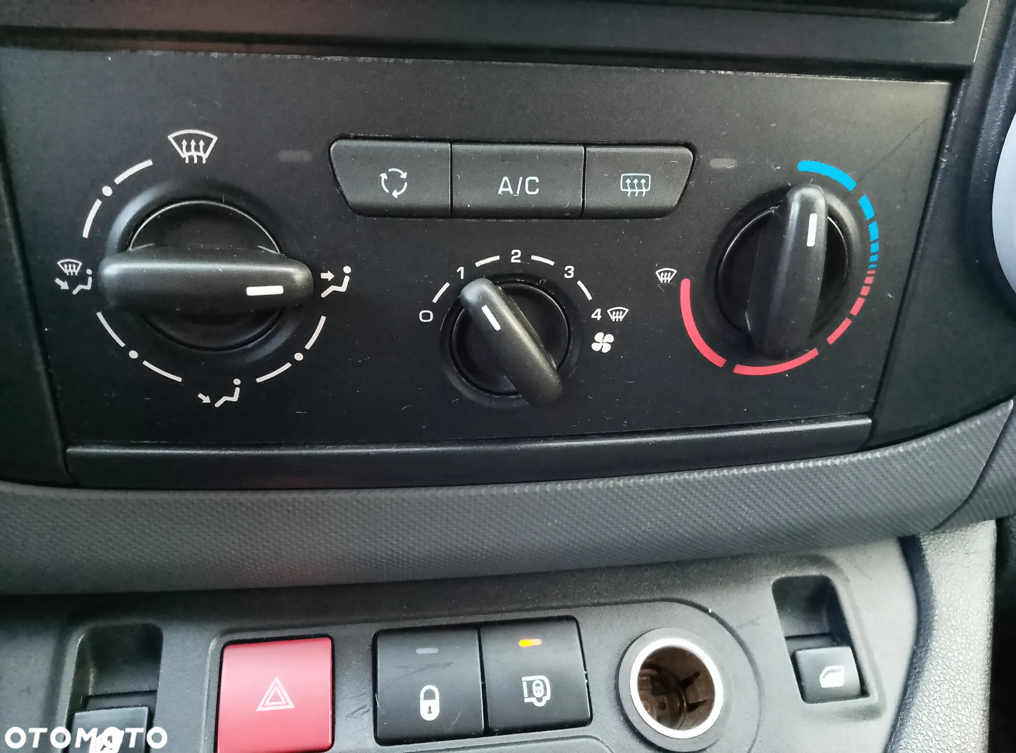 Peugeot Partner 1.6 HDi L2 Access - 12