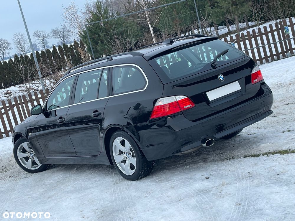 BMW Seria 5 520d Edition Lifestyle - 4