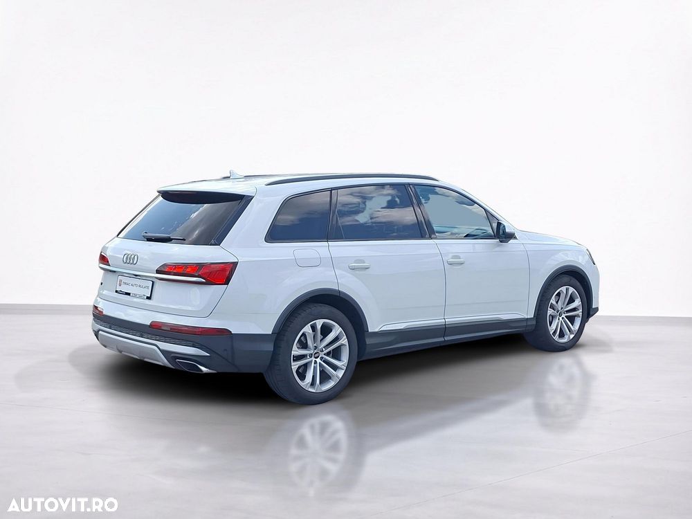 Audi Q7 - 7