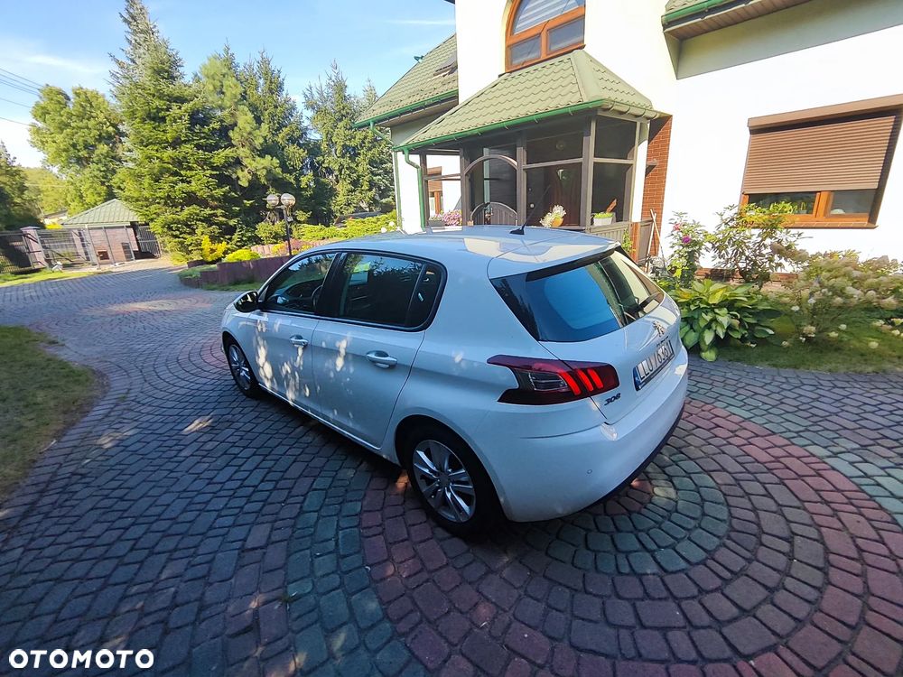 Peugeot 308 1.6 HDi Active - 17