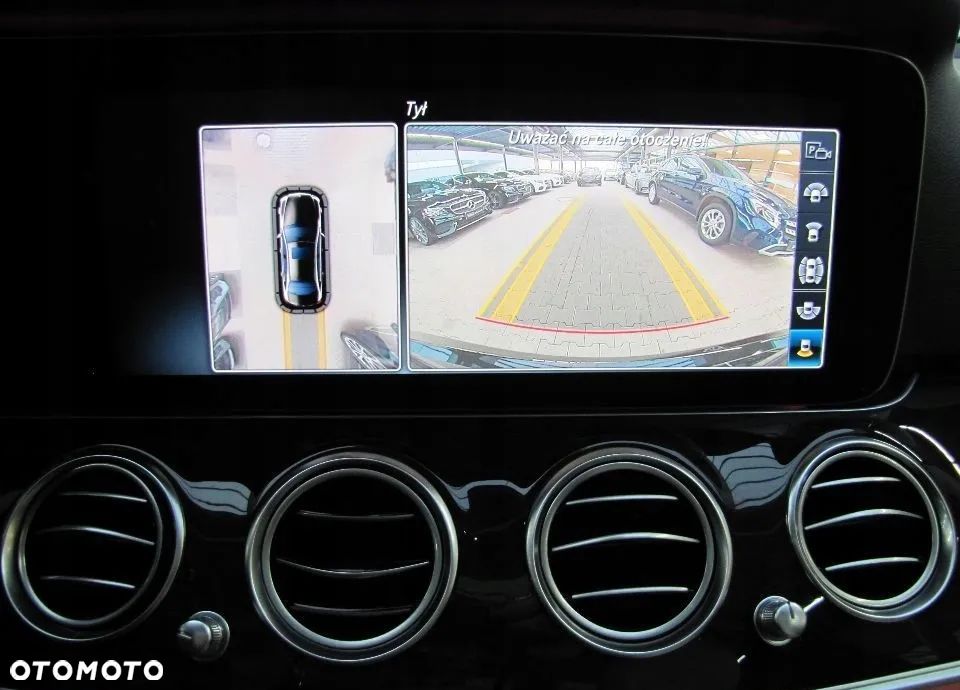 Mercedes-Benz Klasa E 300 d 9G-TRONIC - 29