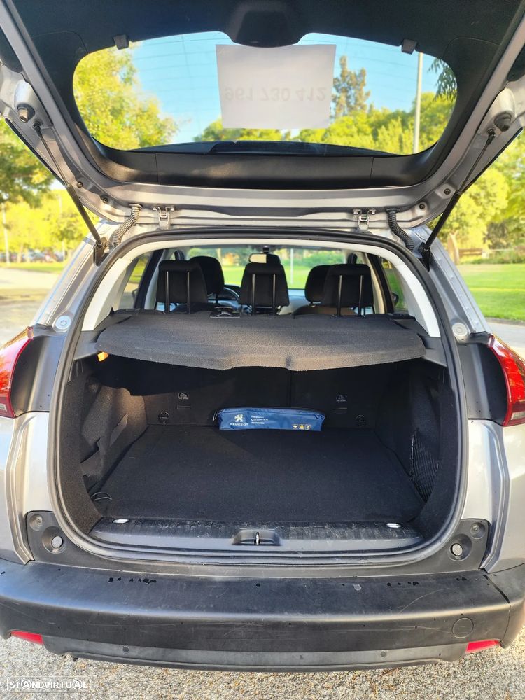 Peugeot 2008 1.2 PureTech Active - 9