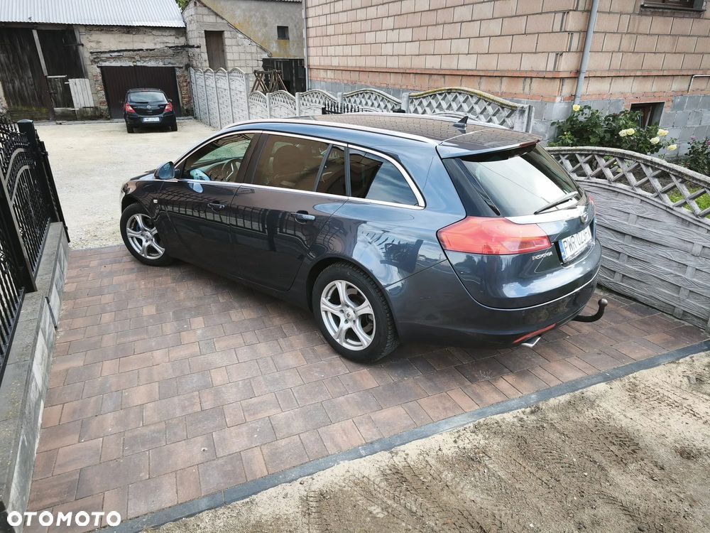 Opel Insignia 2.0 CDTI - 9