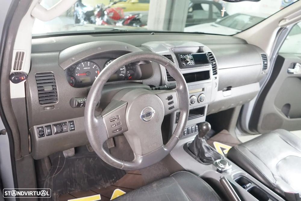 Nissan Navara 2.5 dCi CD SE C-Channel - 14