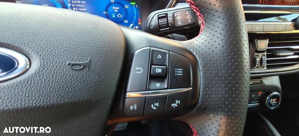 Ford Kuga 2.5 Duratec FHEV AWD ST Line - 20