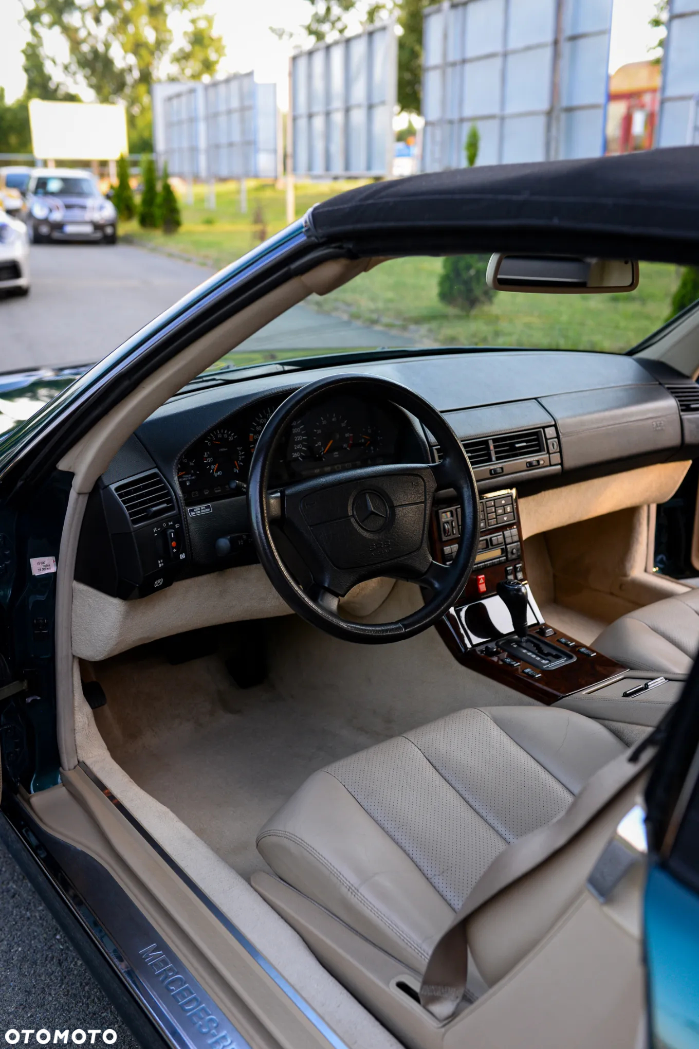 Mercedes-Benz SL 500 - 11